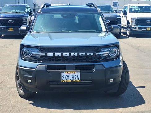New 2025 Ford Bronco Sport Outer Banks w/ Outer Banks Tech Package+ AWD/4WD image 2