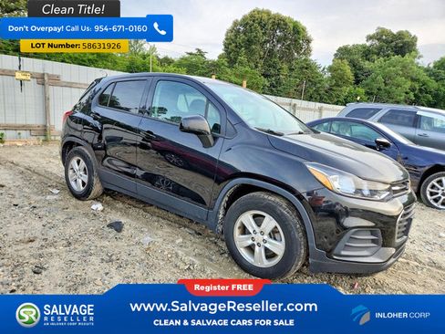 Used 2020 Chevrolet Trax LS w/ Tint and Cruise Package FWD image 5