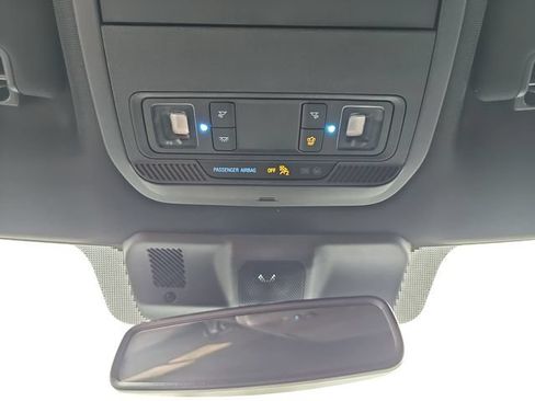 Used 2024 Ford F150 XLT w/ XLT Black Appearance Package RWD image 30