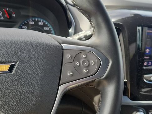 Used 2023 Chevrolet Traverse LT FWD image 12