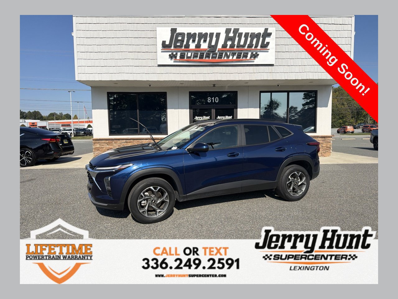 Used 2024 Chevrolet Trax LT FWD image 1