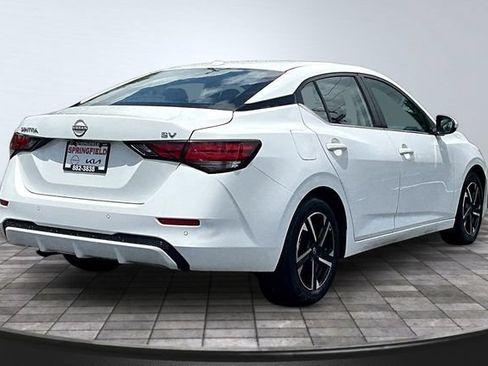 Used 2024 Nissan Sentra SV FWD image 6