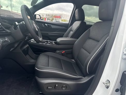 New 2026 Buick Enclave Sport Touring w/ Power Package FWD image 15