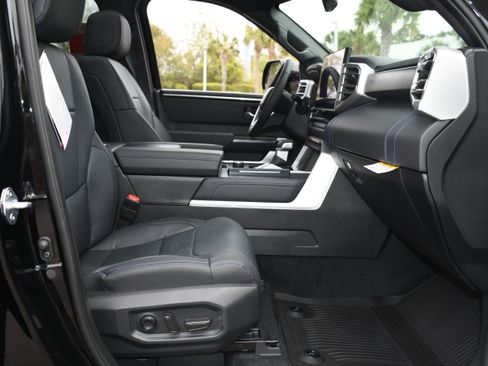 New 2025 Toyota Tundra Platinum image 12