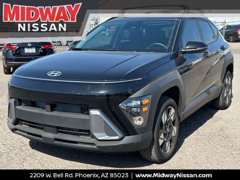 Used 2025 Hyundai Kona SEL image 1