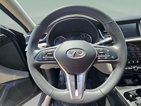 Used 2023 INFINITI QX50 Luxe FWD image 36