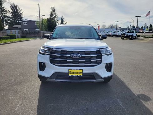 New 2026 Ford Explorer Active w/ Active Comfort Package image 11