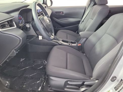 Used 2024 Toyota Corolla LE FWD image 19