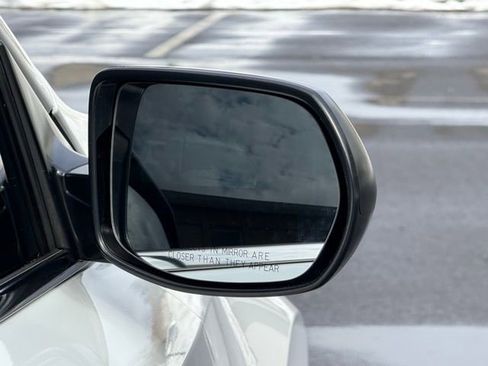 Used 2020 Honda CR-V LX image 14