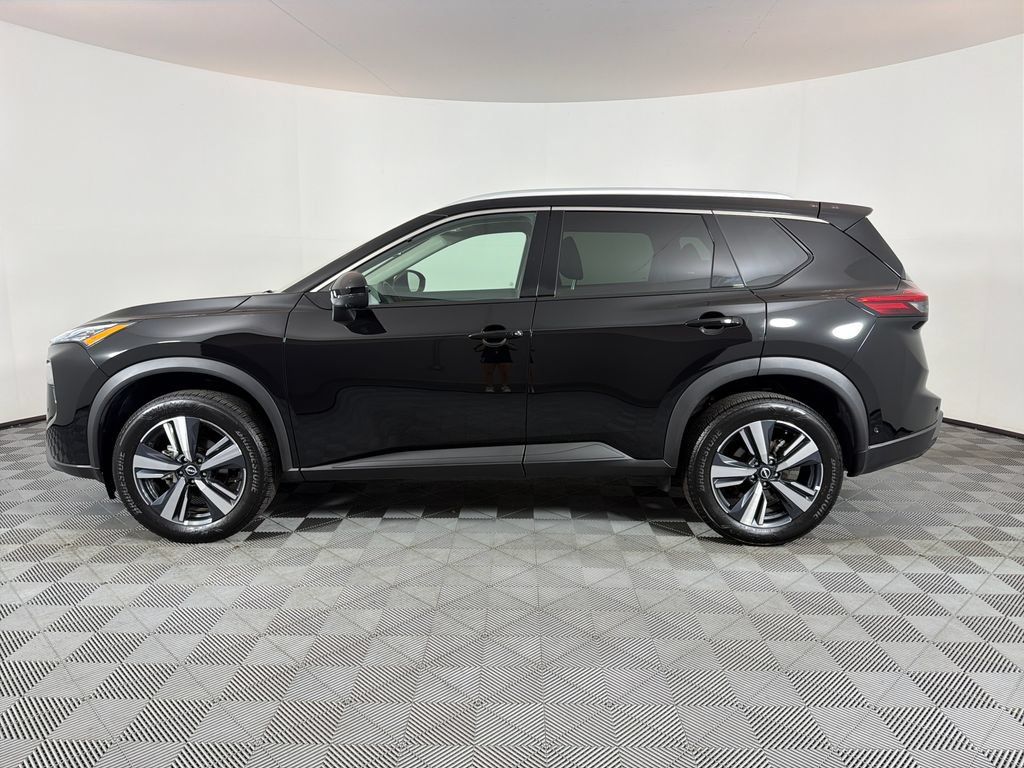 Used 2026 Nissan Rogue SL AWD/4WD image 6