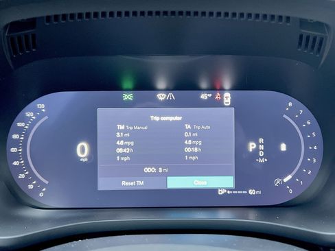 New 2026 Volvo XC60 B5 Plus w/ Protection Package Premier image 17