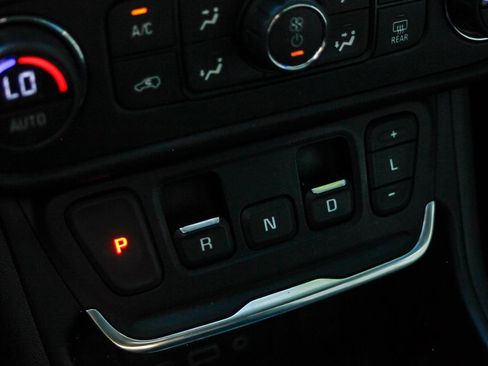 Used 2020 GMC Terrain Denali w/ Denali Premium Package image 20