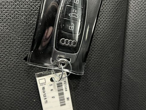 Used 2023 Audi Q7 2.0T Premium Plus w/ Premium Plus Package AWD/4WD image 38