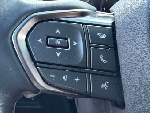 Used 2025 Lexus LX 600 4WD w/ Accessory Package (2T) image 26