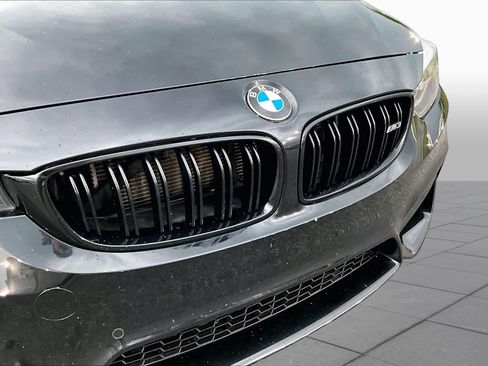 Used 2018 BMW M3 RWD image 30