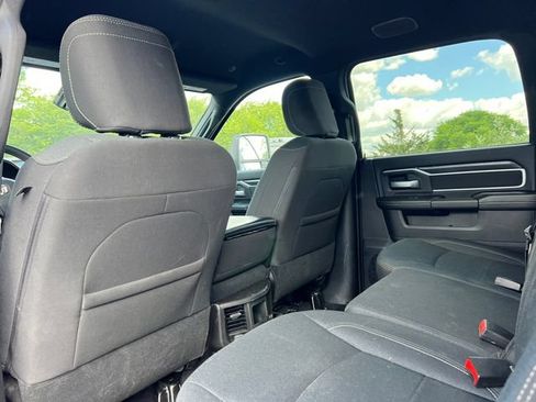 Used 2025 RAM 2500 Big Horn AWD/4WD image 37