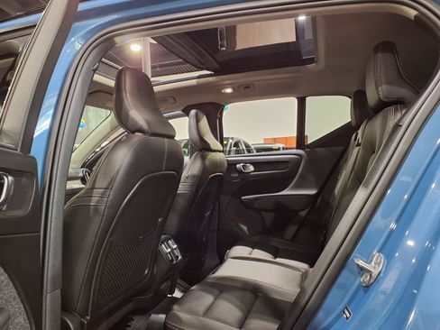 Used 2024 Volvo XC40 B5 Ultimate w/ Protection Package Premier AWD/4WD image 22