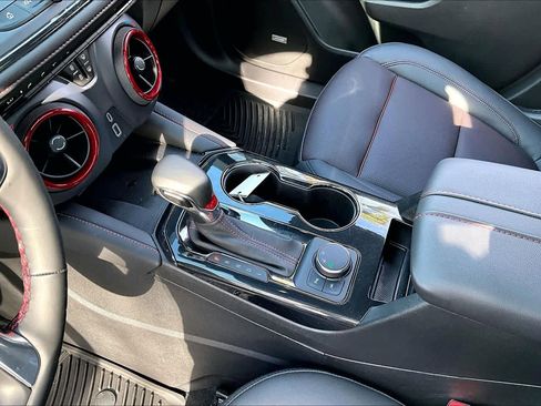Used 2025 Chevrolet Blazer RS w/ Driver Confidence II Package image 16