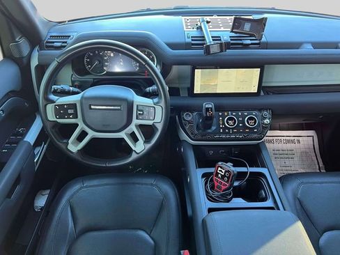 Used 2023 Land Rover Defender 110 S image 14