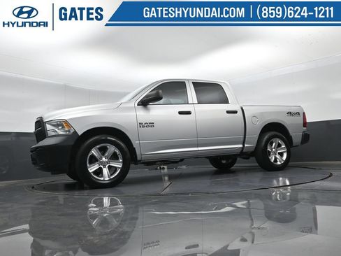Used 2015 RAM 1500 Tradesman w/ Popular Equipment Group AWD/4WD image 33
