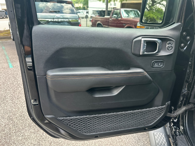 Used 2021 Jeep Gladiator Mojave AWD/4WD image 10