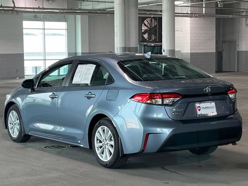 Used 2026 Toyota Corolla LE w/ LE Premium Package FWD image 8