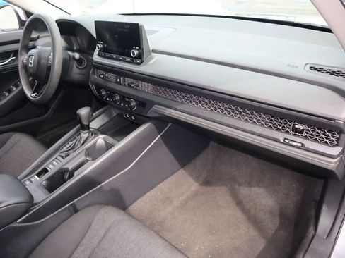 Used 2024 Honda Accord LX image 28