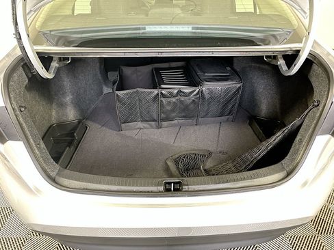 Used 2025 Toyota Corolla LE image 25