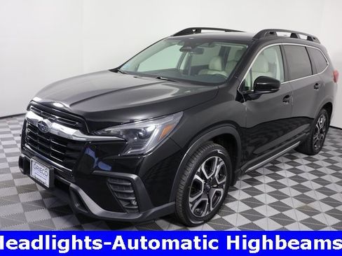 Used 2024 Subaru Ascent Limited image 4