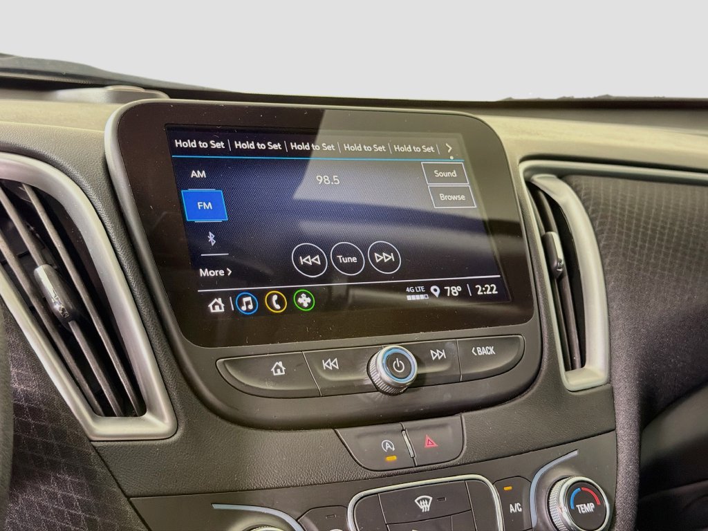 Used 2025 Chevrolet Malibu LS FWD image 17