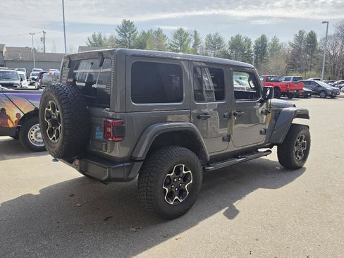 Used 2021 Jeep Wrangler Unlimited Rubicon 4xe w/ Cold Weather Group AWD/4WD image 3