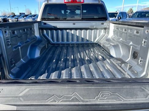 New 2025 GMC Canyon AT4 image 15