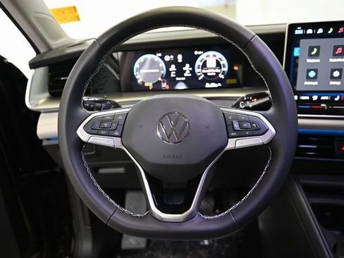 New 2026 Volkswagen Tiguan SE AWD/4WD image 4
