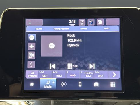 Used 2022 Jeep Compass Latitude AWD/4WD image 13