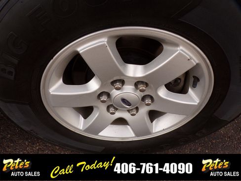 Used 2014 Ford Expedition XL image 10