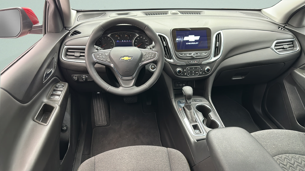 Used 2024 Chevrolet Equinox LT AWD/4WD image 10