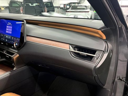 Used 2026 Lexus RX 350h w/ Convenience Package image 19