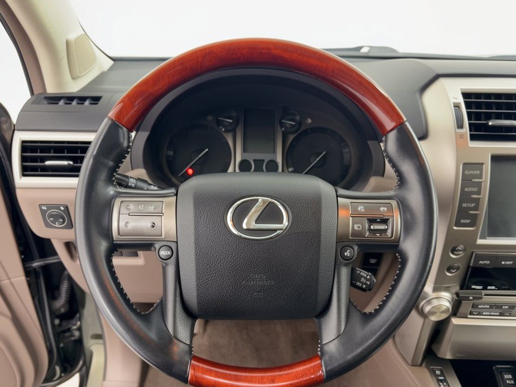 Used 2011 Lexus GX 460 w/ Comfort Plus Pkg AWD/4WD image 10
