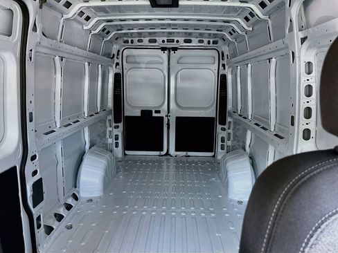 New 2026 RAM ProMaster 3500 w/ Convenience Group FWD image 21