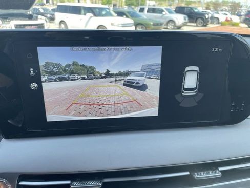 Used 2025 Hyundai Palisade SEL FWD image 21