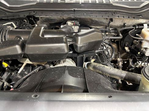 Used 2018 Ford F250 XL w/ Power Equipment Group AWD/4WD image 24