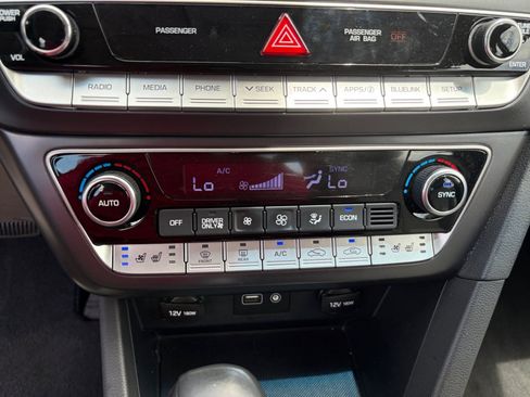 Used 2019 Hyundai Sonata Limited FWD image 22