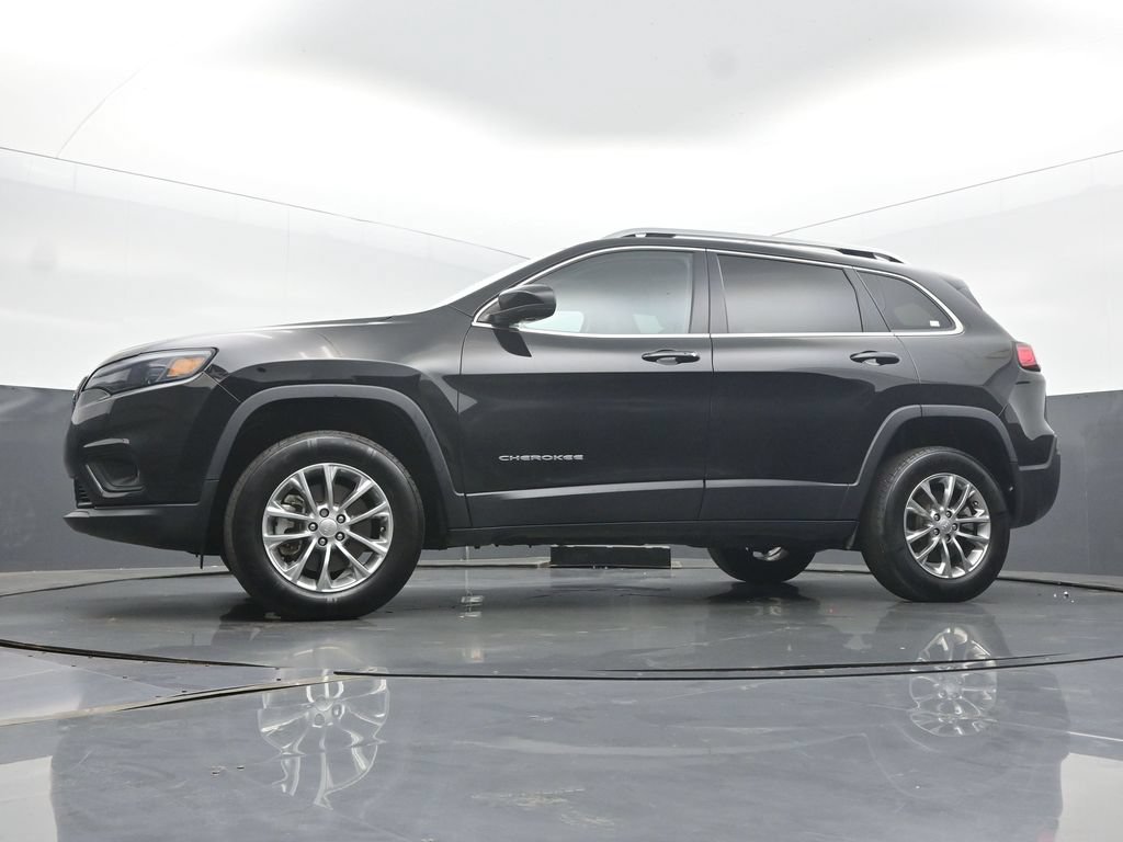 Used 2021 Jeep Cherokee Latitude Lux w/ Sun & Sound Group AWD/4WD image 50