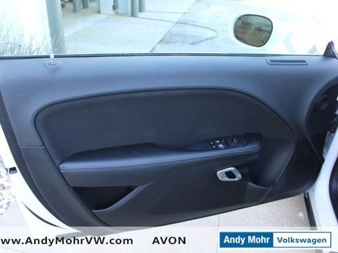 Used 2020 Dodge Challenger SXT w/ Driver Convenience Group image 20