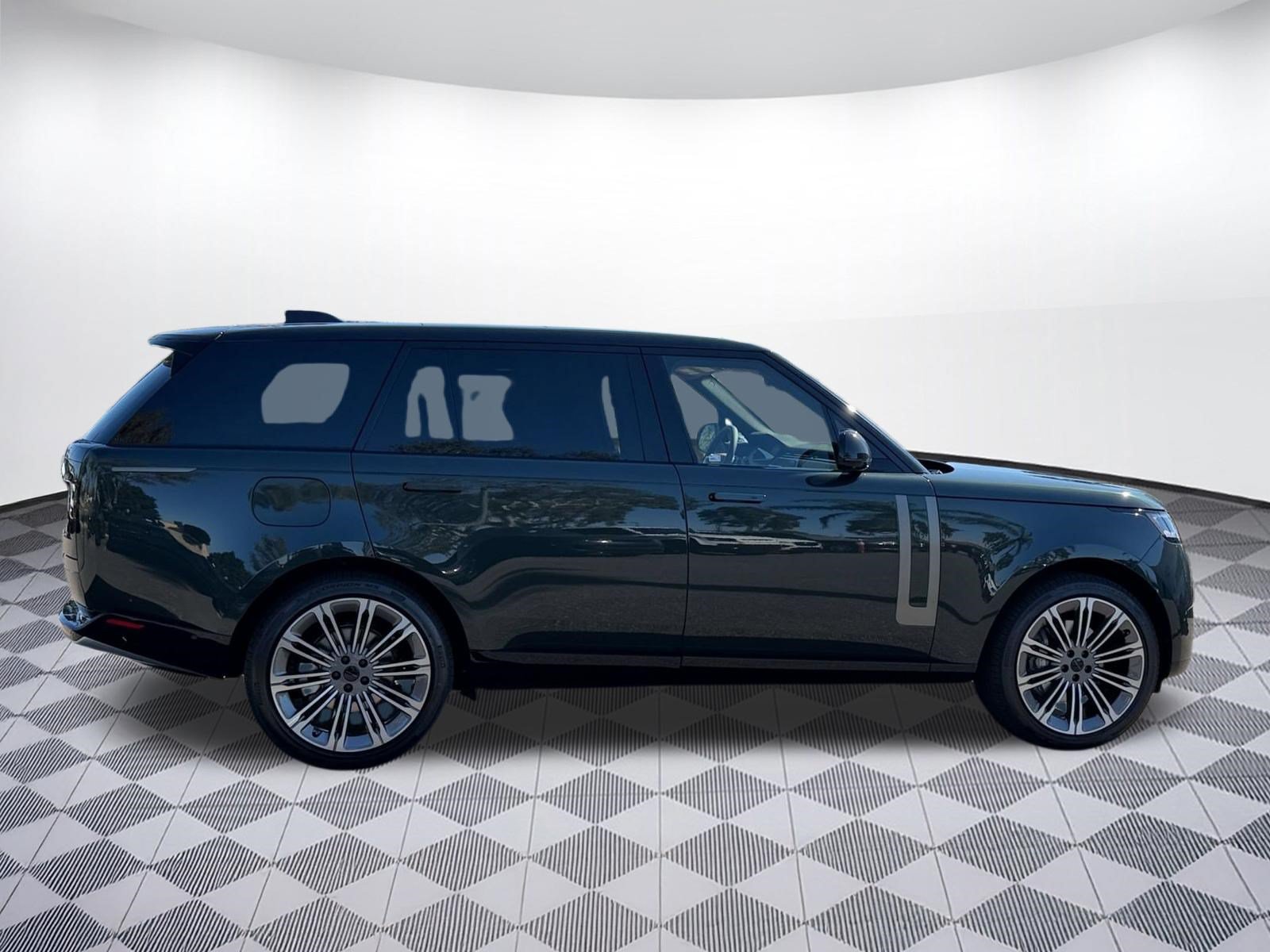 New 2026 Land Rover Range Rover Long Wheelbase SE AWD/4WD image 8