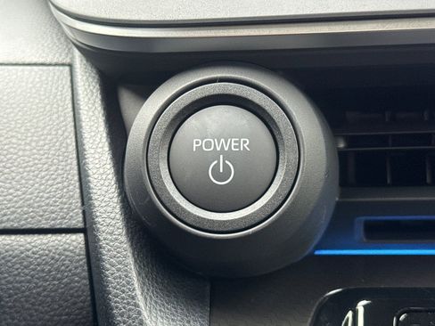 New 2026 Toyota Prius Plug-In Hybrid image 24