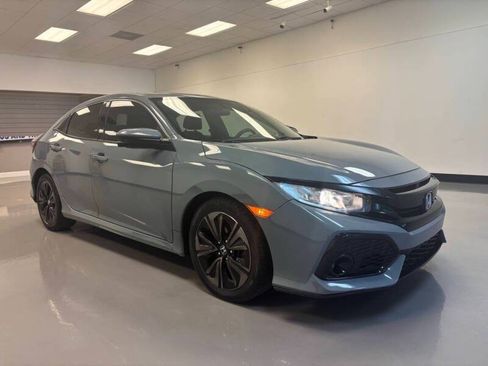 Used 2017 Honda Civic EX image 5