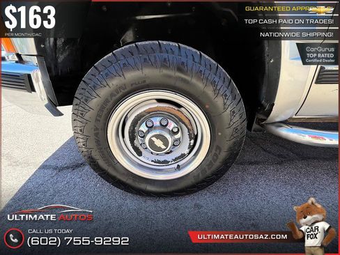 Used 1999 Chevrolet Suburban 2500 w/ Preferred Equipment Group 3 AWD/4WD image 18