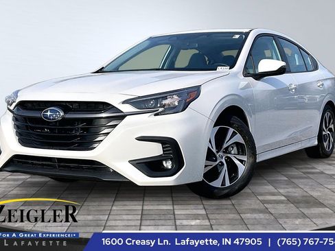 Used 2025 Subaru Legacy Premium image 1