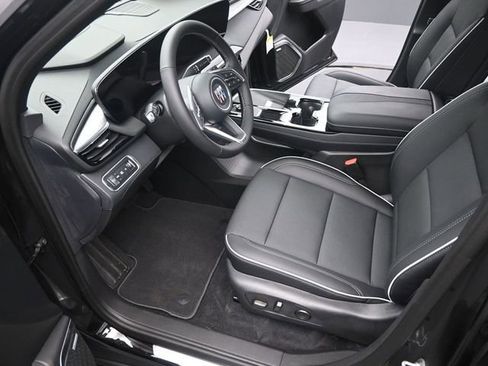 Certified 2025 Buick Enclave Preferred w/ Power Package FWD image 9